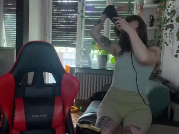 Dorfmatratze_ Chaturbate stream image from April 17, 2025
