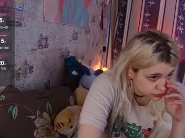 Linetthaze Chaturbate stream image from April 17, 2025