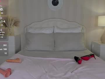 Valeriasecret Chaturbate stream image from April 17, 2025