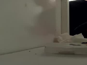 Dickdeluxe1 Chaturbate stream image from April 17, 2025