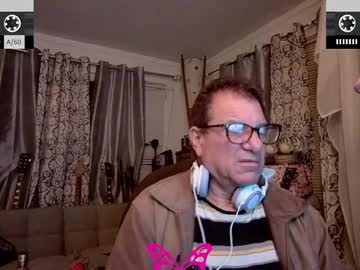 Coryassman Chaturbate stream image from April 17, 2025