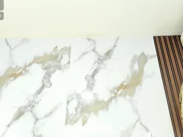 Aidaadams Chaturbate stream image from April 17, 2025