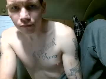 Dannnyd53093 Chaturbate stream image from April 17, 2025