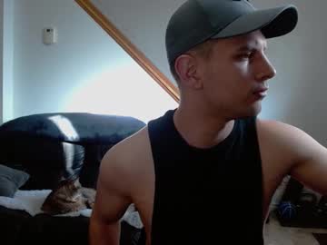 Thekodyy Chaturbate stream image from April 17, 2025