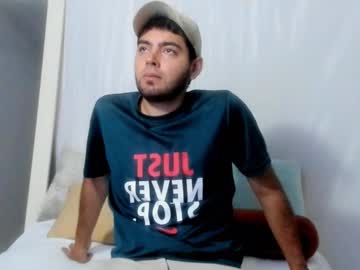 Ash_Page Chaturbate stream image from April 17, 2025