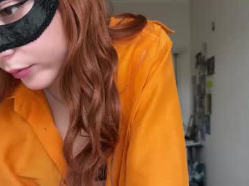 Azizi_Johari Chaturbate stream image from April 17, 2025