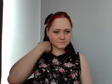 Dorrythefish Chaturbate stream image from April 17, 2025