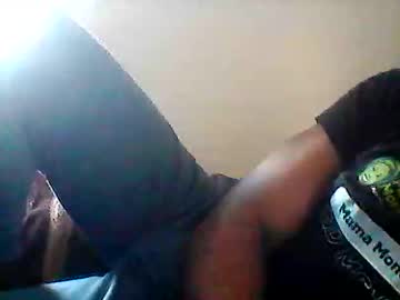 Papijj345 Chaturbate stream image from April 17, 2025