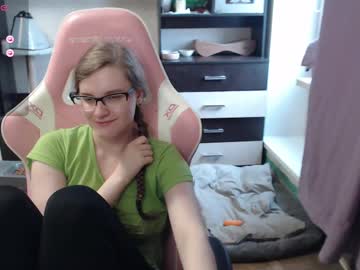 Tomato_Tease Chaturbate stream image from April 17, 2025