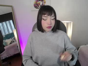 Escarlett_Wii Chaturbate stream image from April 17, 2025