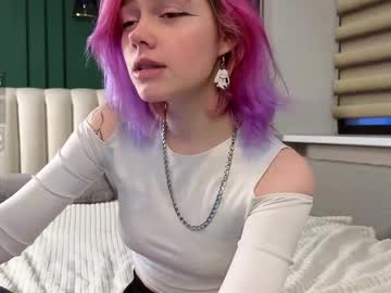 Florenceclem Chaturbate stream image from April 17, 2025