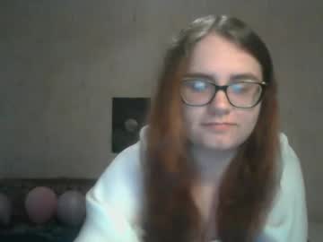 Miyabe Chaturbate stream image from April 17, 2025