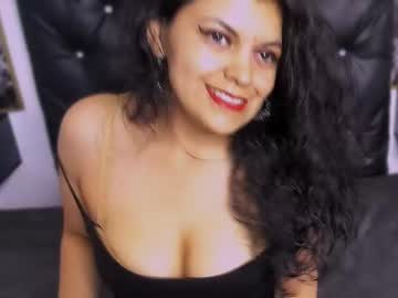 Scarlett_W0lf Chaturbate stream image from April 17, 2025
