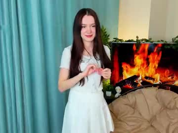 Wandadunnell Chaturbate stream image from April 17, 2025