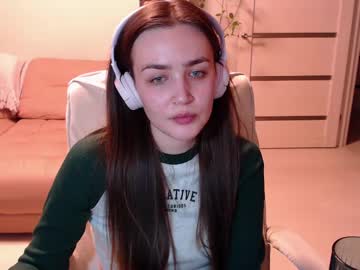 I_Love_Icecream Chaturbate stream image from April 17, 2025