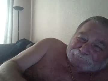 Louis_Chokdee Chaturbate stream image from April 17, 2025