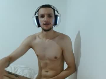 Damian_Player Chaturbate stream image from April 17, 2025