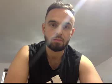 Jammbo95 Chaturbate stream image from April 17, 2025
