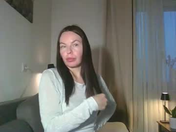 Little_Nicole_ Chaturbate stream image from April 17, 2025
