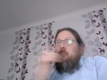 Metallbuddy Chaturbate stream image from April 17, 2025