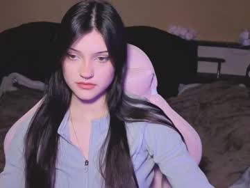 Mistresslissa Chaturbate stream image from April 17, 2025