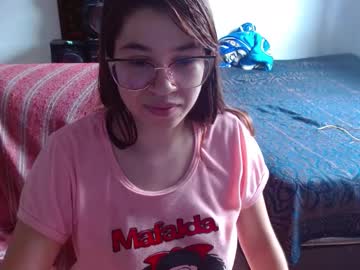 Thiffany_Bundy19 Chaturbate stream image from April 17, 2025
