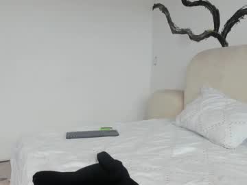 Bridgetrodriguez Chaturbate stream image from April 17, 2025