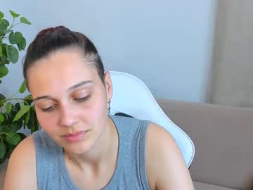 Sonya__Bladee Chaturbate stream image from April 17, 2025