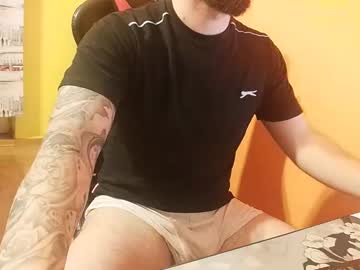 Yoyoku Chaturbate stream image from April 17, 2025