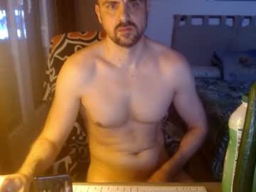 Chicocam1983 Chaturbate stream image from April 17, 2025