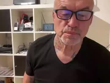 Eddelmar Chaturbate stream image from April 17, 2025