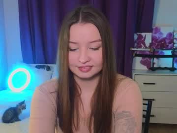 Unforgettable_Nicky Chaturbate stream image from April 17, 2025