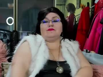Karyqueen Chaturbate stream image from April 17, 2025