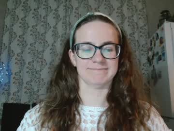 Cutie_Kn Chaturbate stream image from April 17, 2025