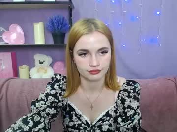 Ritakiskis Chaturbate stream image from April 17, 2025