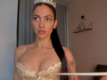 Stonned_Candy Chaturbate stream image from April 17, 2025