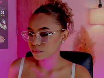 Ximena_Sotto1 Chaturbate stream image from April 17, 2025