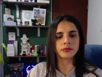 Alma_Sweet Chaturbate stream image from April 17, 2025