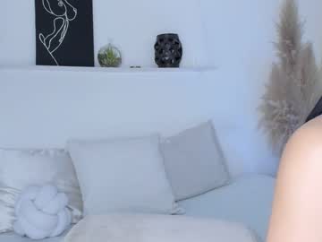 Dreamsgirl18 Chaturbate stream image from April 17, 2025