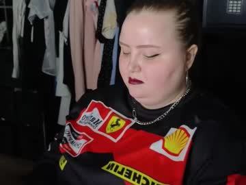 Emma_Razoom Chaturbate stream image from April 17, 2025