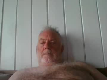 Paige_Notfound Chaturbate stream image from April 17, 2025