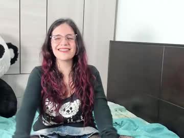 Cassie_Vibe Chaturbate stream image from April 17, 2025
