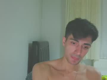 Merlin_Yvm Chaturbate stream image from April 17, 2025