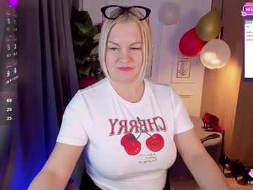 Yolanda_Kiss Chaturbate stream image from April 17, 2025