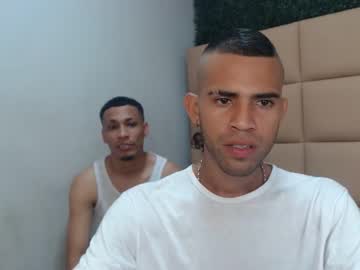 Adri_Sexboy Chaturbate stream image from April 18, 2025