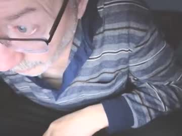 Camshowmanxxx69 Chaturbate stream image from April 18, 2025