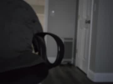 Jree5864 Chaturbate stream image from April 18, 2025