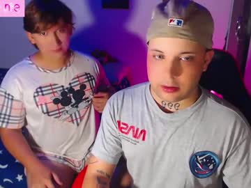 Andy_Online Chaturbate stream image from April 18, 2025