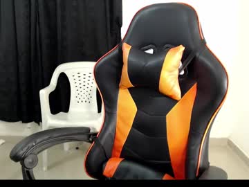 Hotsteel420 Chaturbate stream image from April 18, 2025