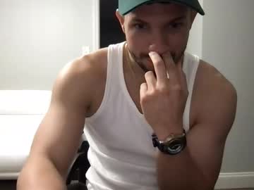 Jeanwhitebianco Chaturbate stream image from April 18, 2025